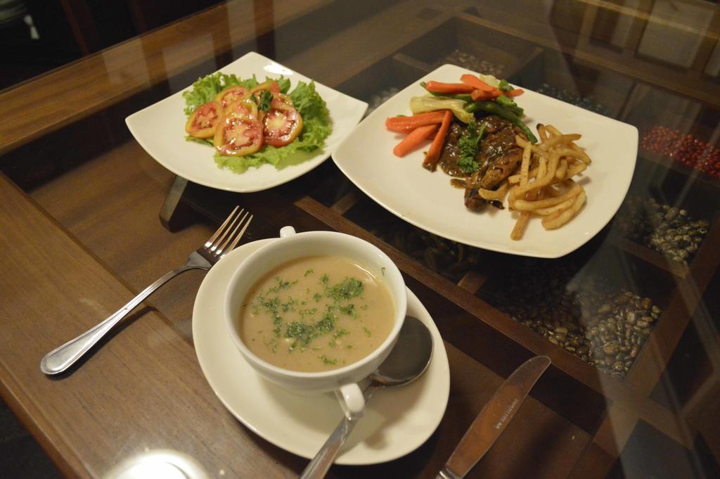 วิลลา เบย์วอทช์ รูมาสซาลา Hotel อูนาวาตูนา ภายนอก รูปภาพ