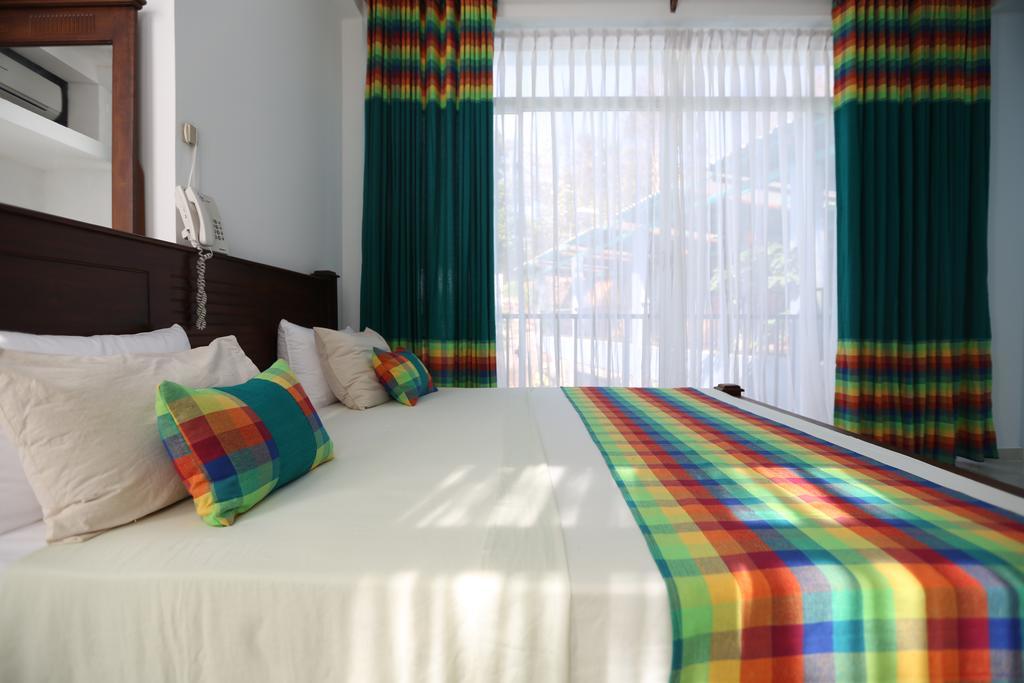วิลลา เบย์วอทช์ รูมาสซาลา Hotel อูนาวาตูนา ภายนอก รูปภาพ